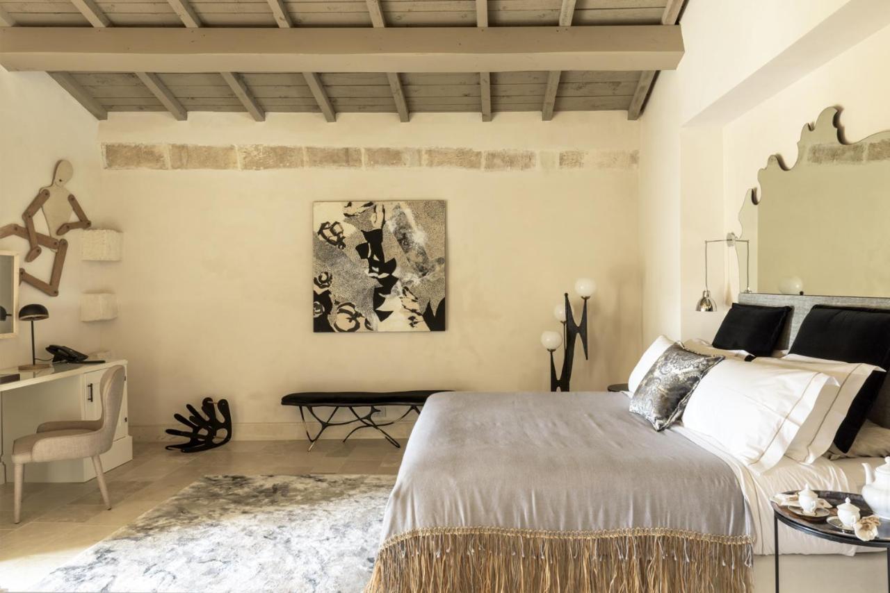 Palazzo Maresgallo Suites & Spa Лече Екстериор снимка