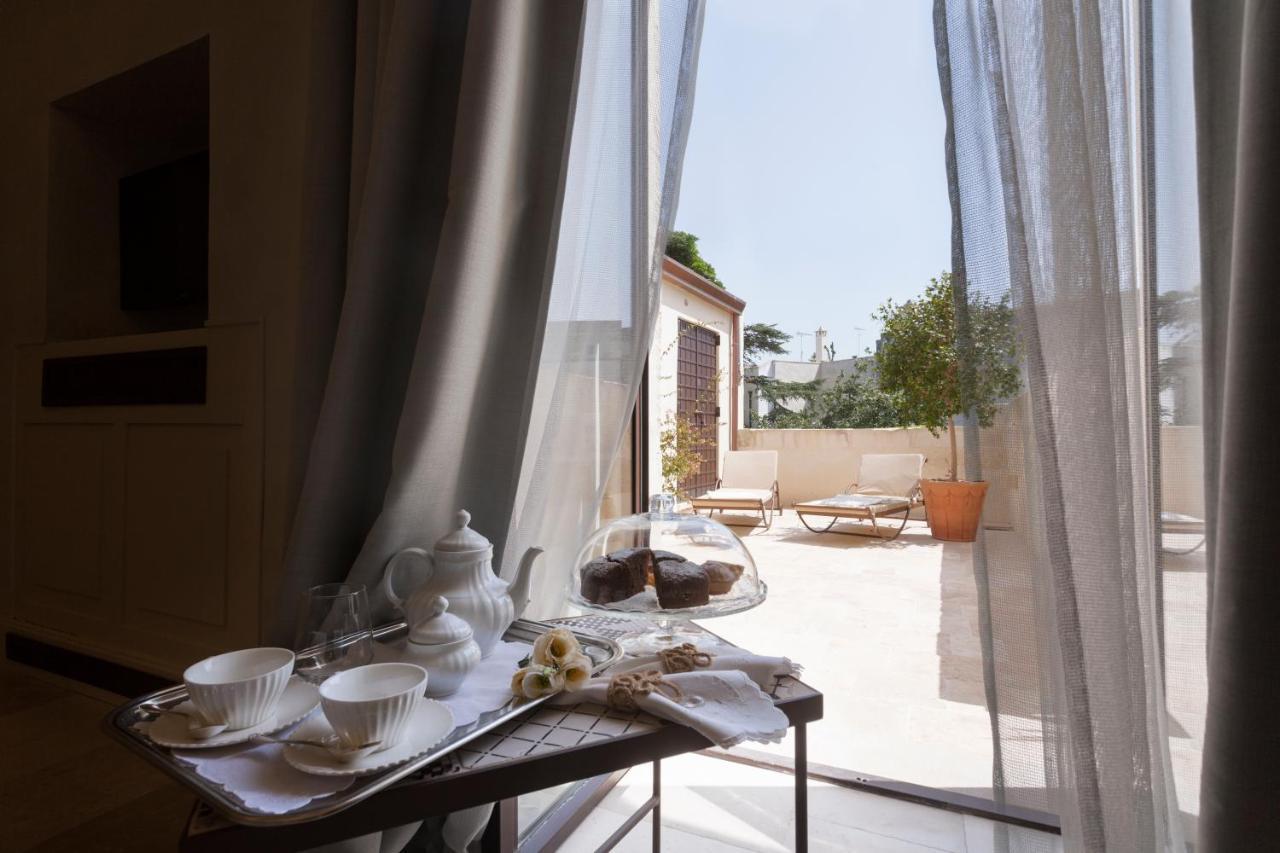 Palazzo Maresgallo Suites & Spa Лече Екстериор снимка