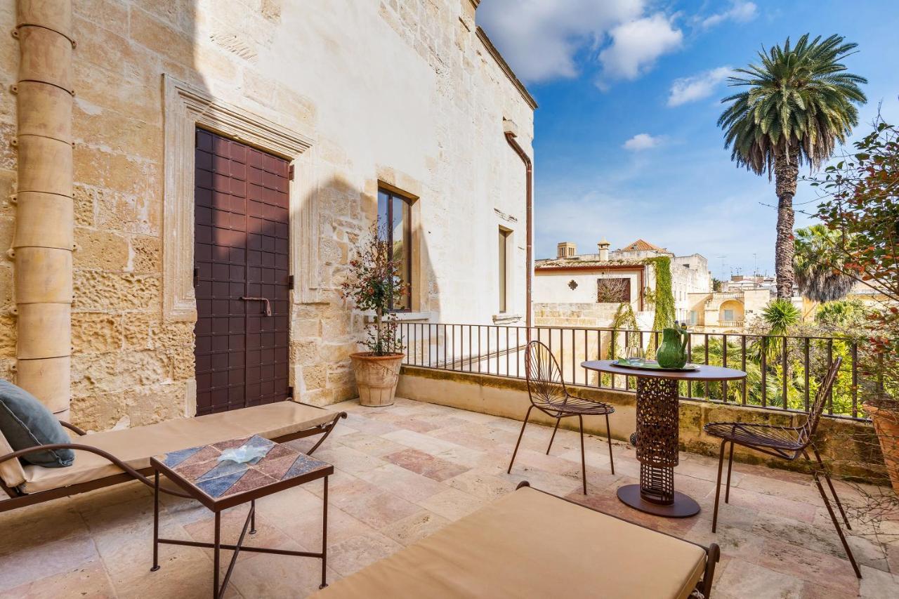 Palazzo Maresgallo Suites & Spa Лече Екстериор снимка