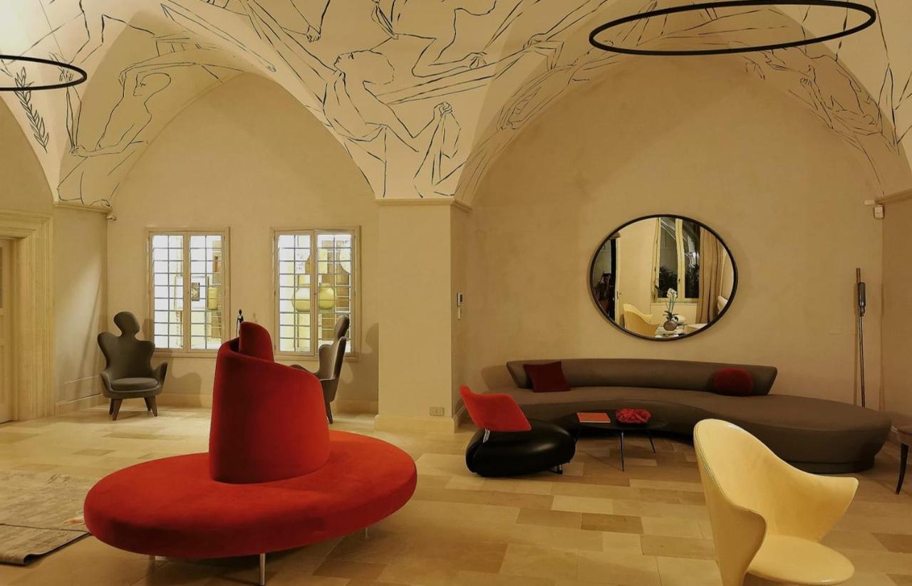 Palazzo Maresgallo Suites & Spa Лече Екстериор снимка