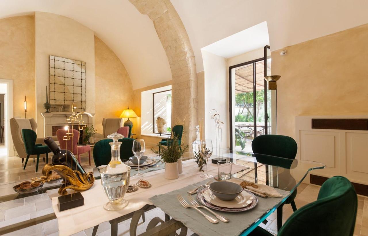 Palazzo Maresgallo Suites & Spa Лече Екстериор снимка